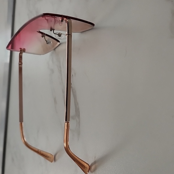 Aldo Ocorenna Womens Sunglasses - Picture 4 of 4